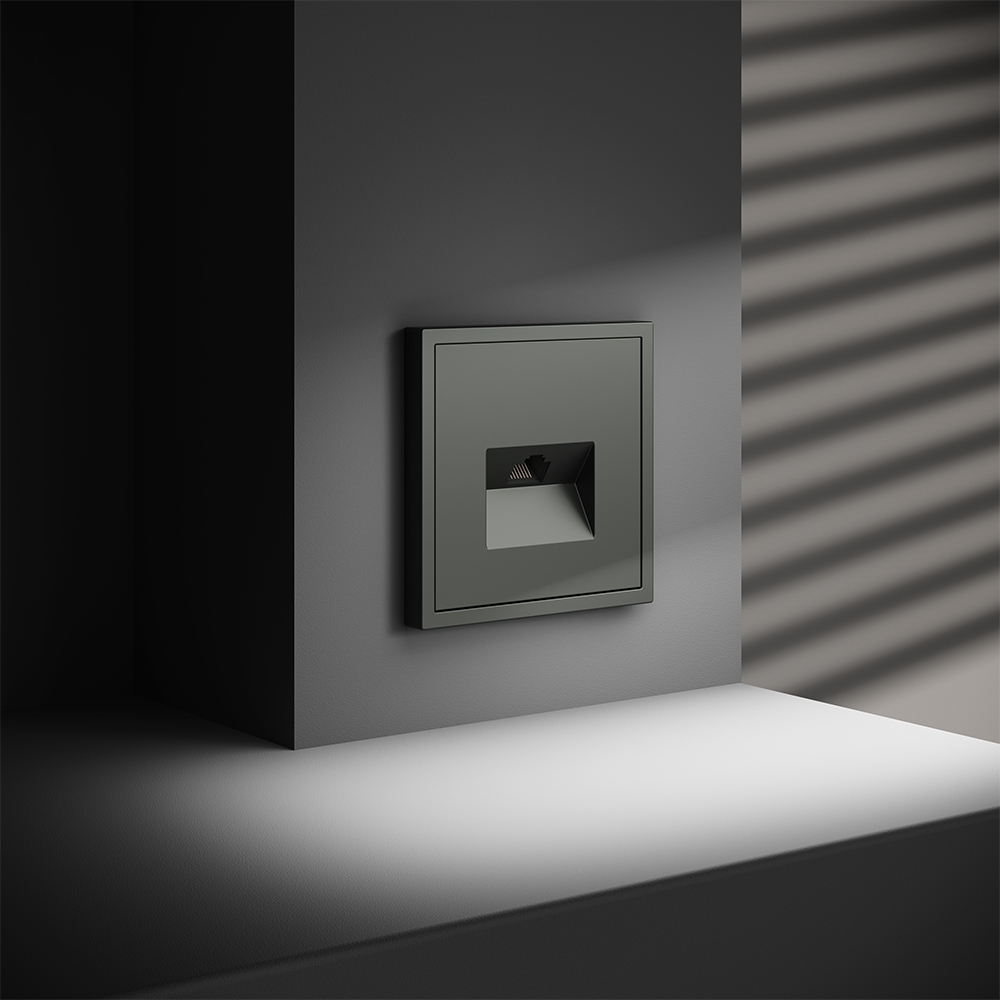 Розетка компьютерная Voltum S70 VLS060106 (титан)