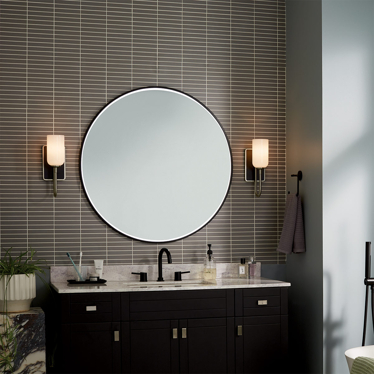 Бра для ванных комнат Kichler KL-SOLIA-1W-BNB