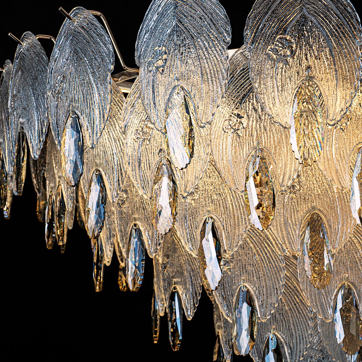 Подвесная люстра Modelux ML.6928.800 GD