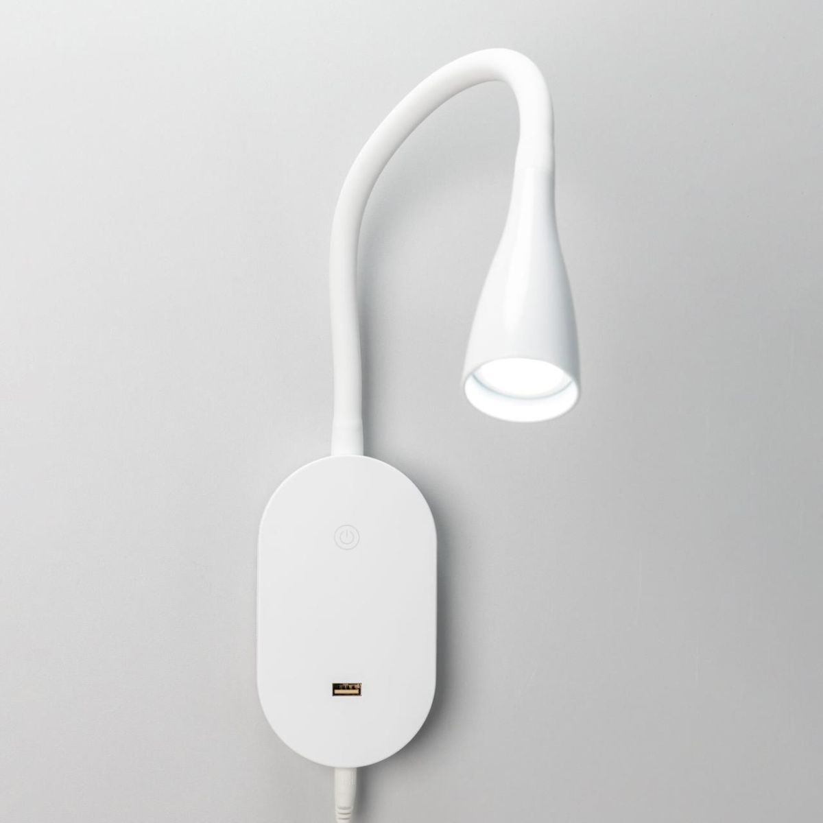 Светильник настенный Citilux Рио CL704380N