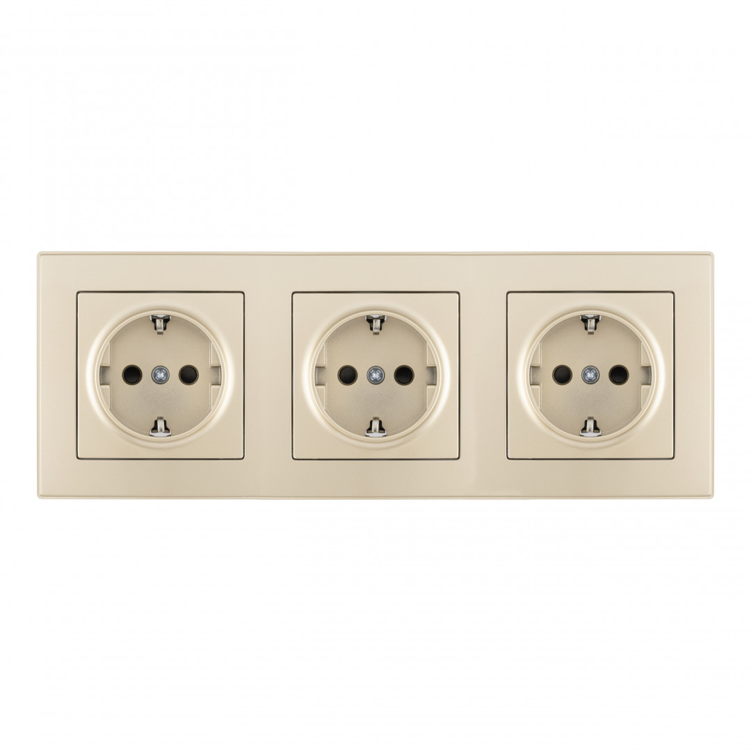 Розетка тройная (трехпостовая) с/з и шторками Arte Milano SET06-3-40-1x3 shampan