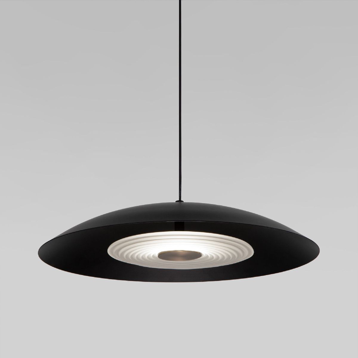 Подвесной светильник Eurosvet Kontur 90328/1 черный a065925