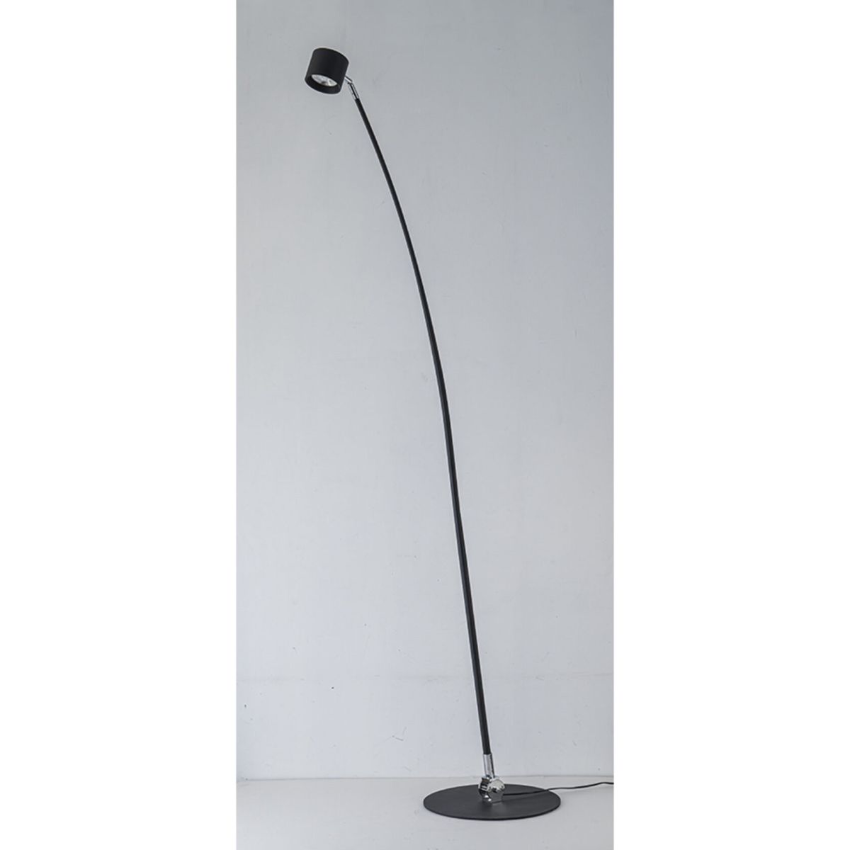 Торшер iLedex Tango 3082F-1 BK