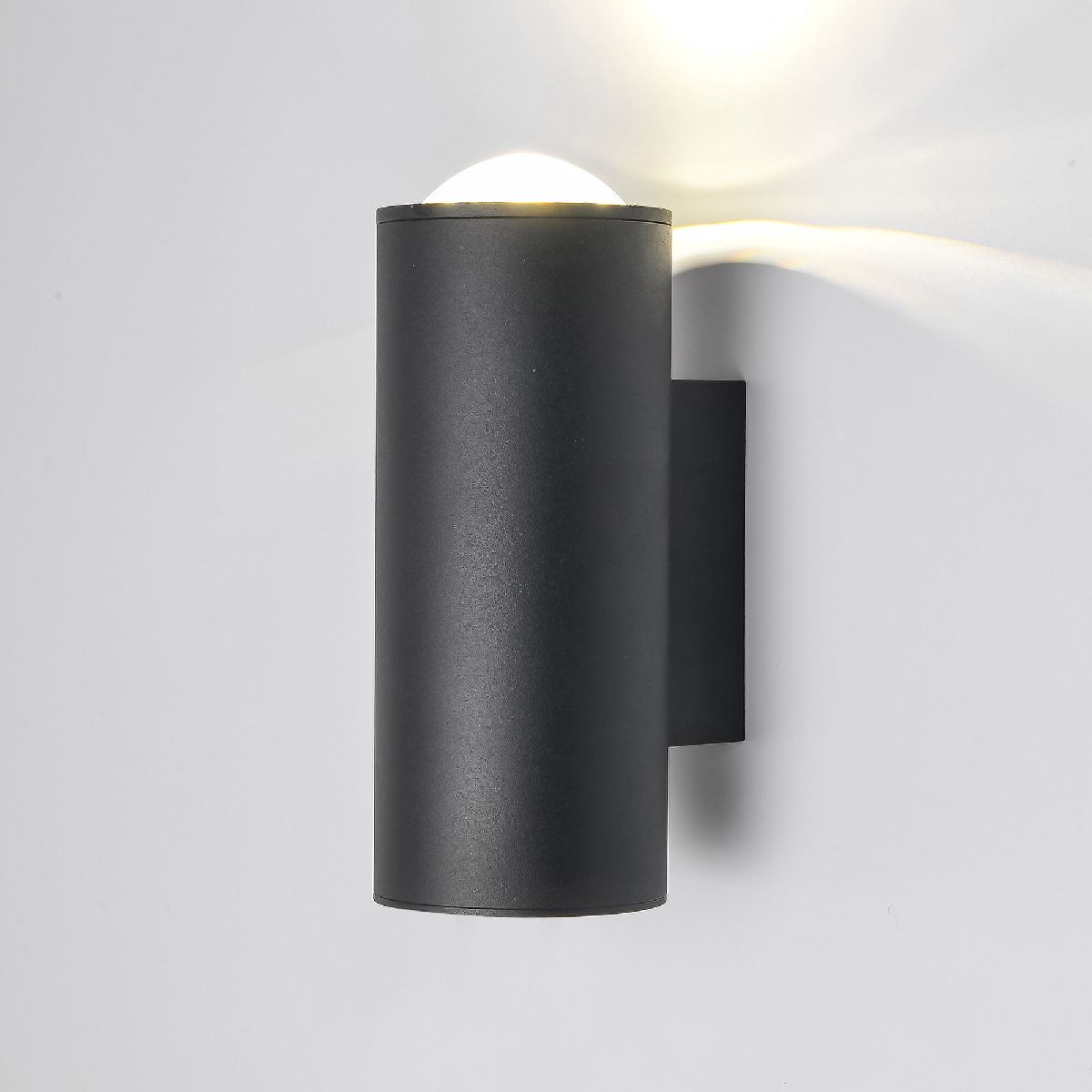 Уличный настенный светильни Elektrostandard Column 35138/U черный 4690389194566 a063022 Уличный настенный светильни Elektrostandard Column 35138/U черный 4690389194566 a063022