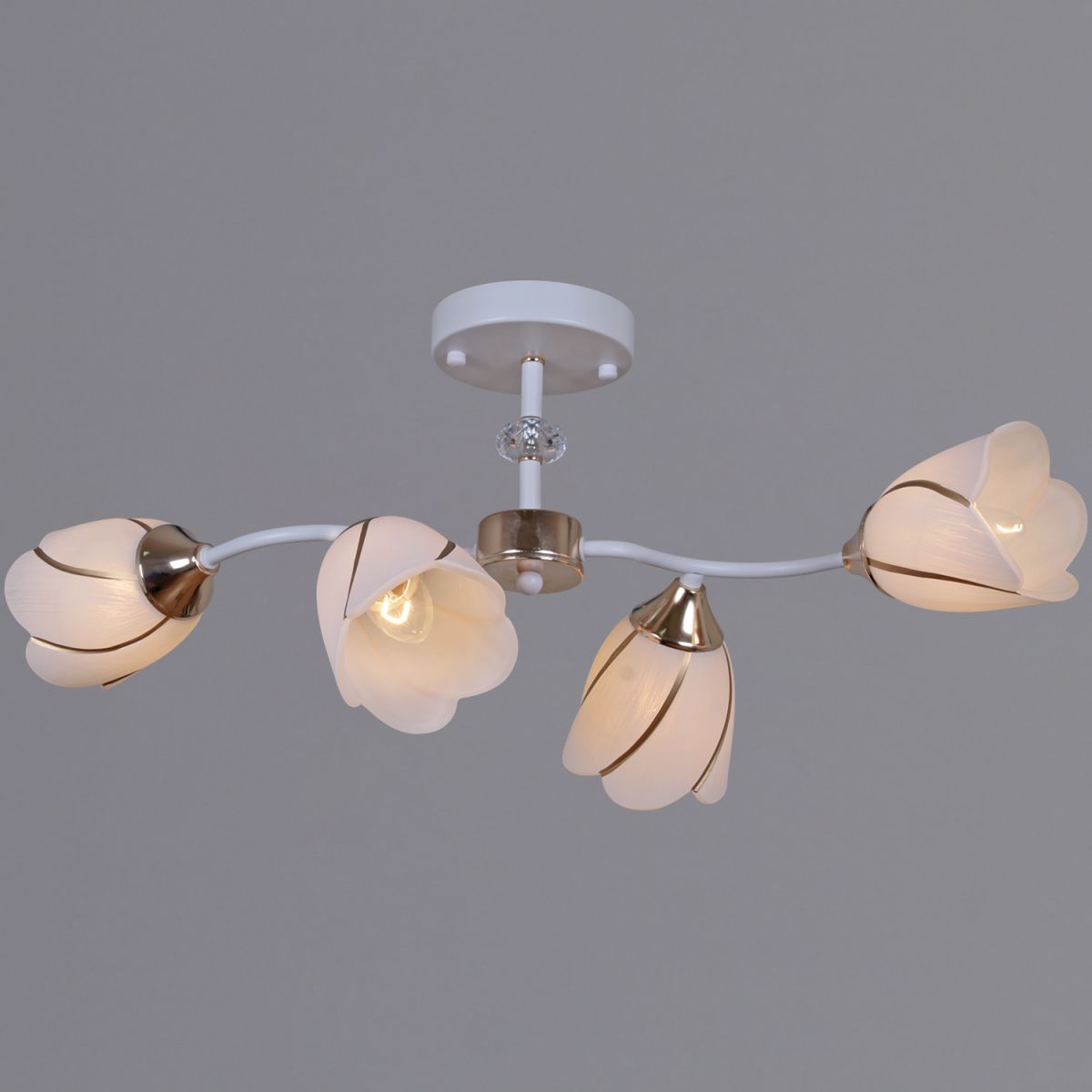 Потолочная люстра Reluce 35360-0.3-04 WH+FG Потолочная люстра Reluce 35360-0.3-04 WH+FG