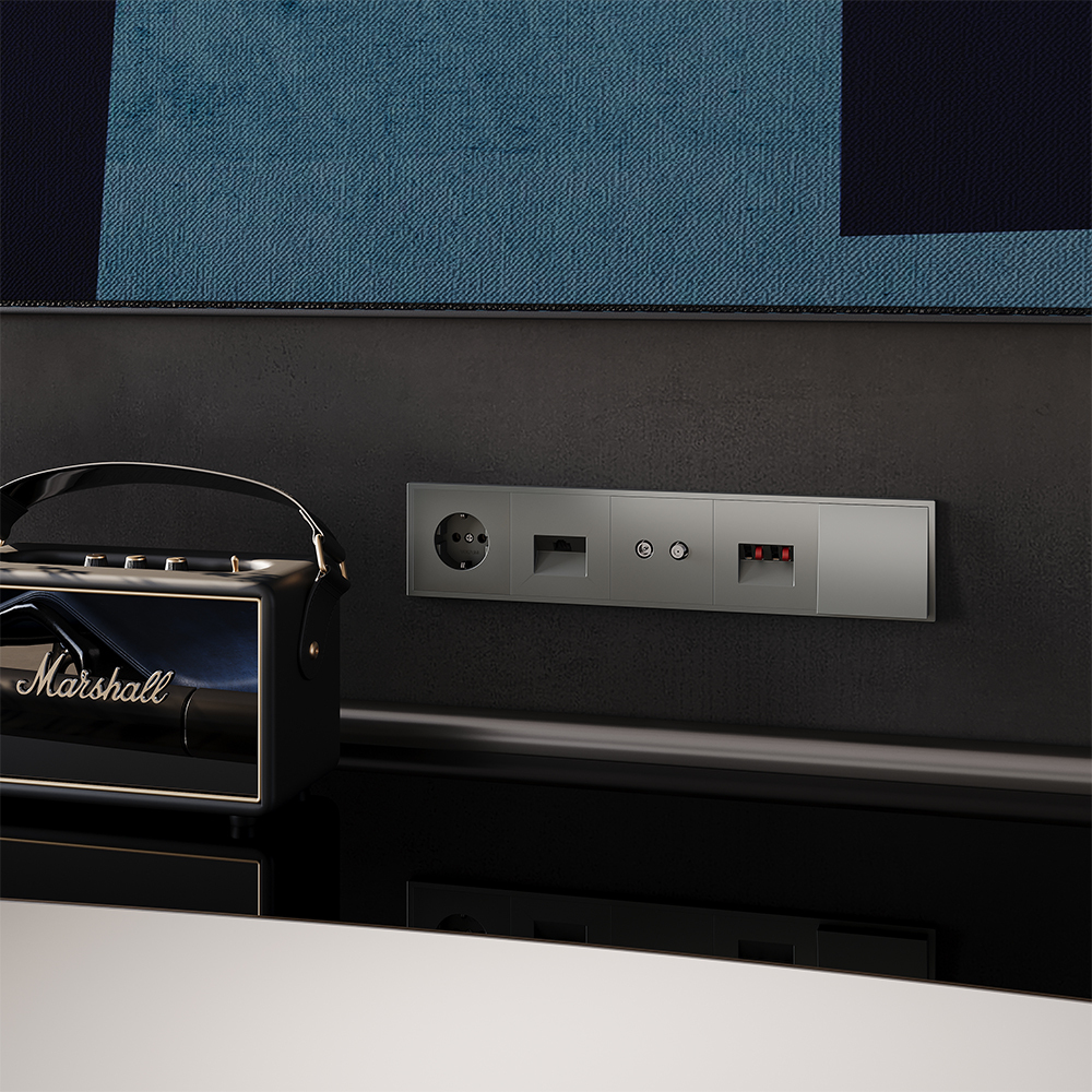 Розетка компьютерная Voltum S70 VLS060106 (титан)