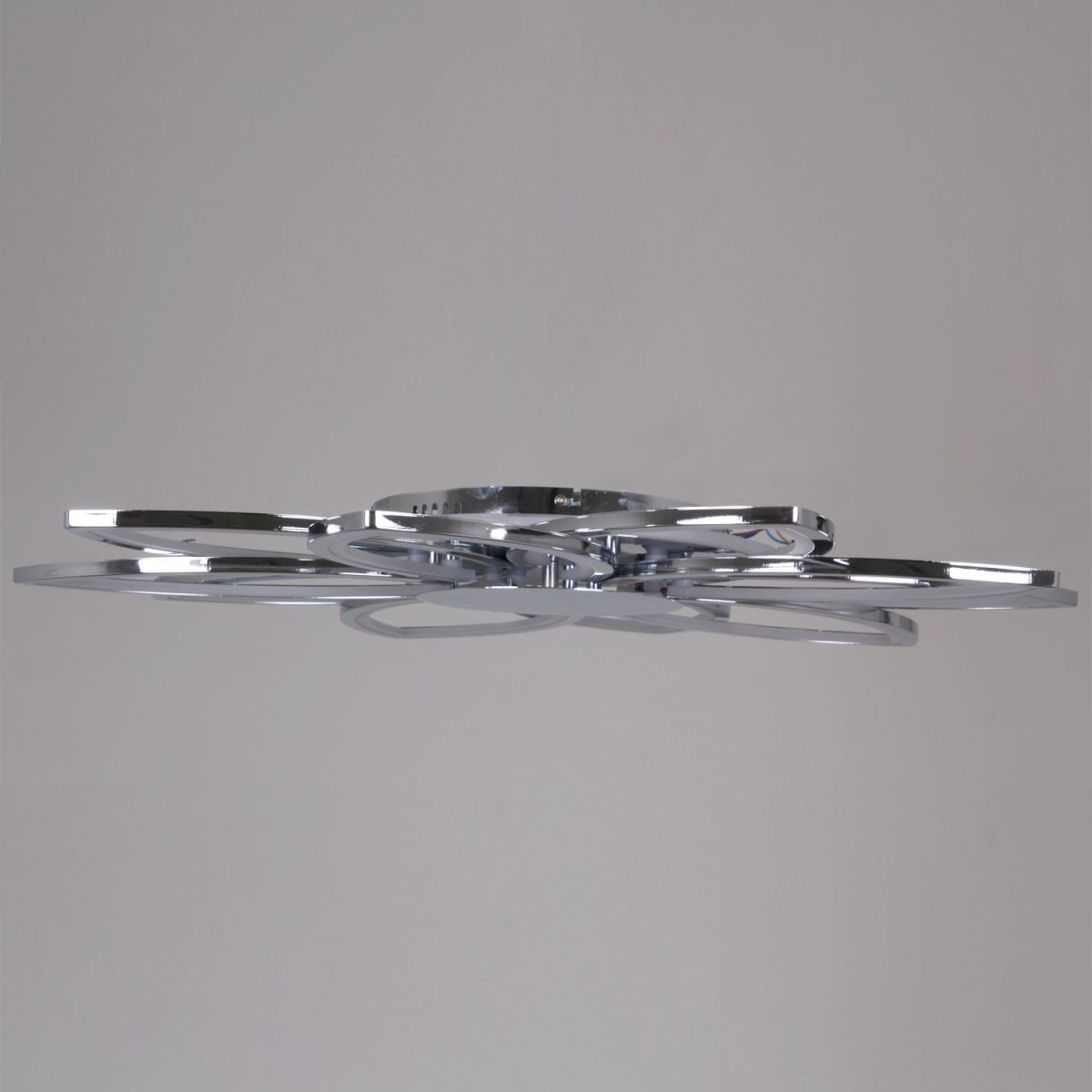 Потолочная люстра Reluce 09877-0.3-10 CR (RGB)