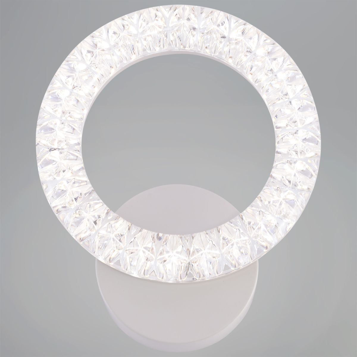 Бра Reluce 09847-0.2-01A WH Бра Reluce 09847-0.2-01A WH