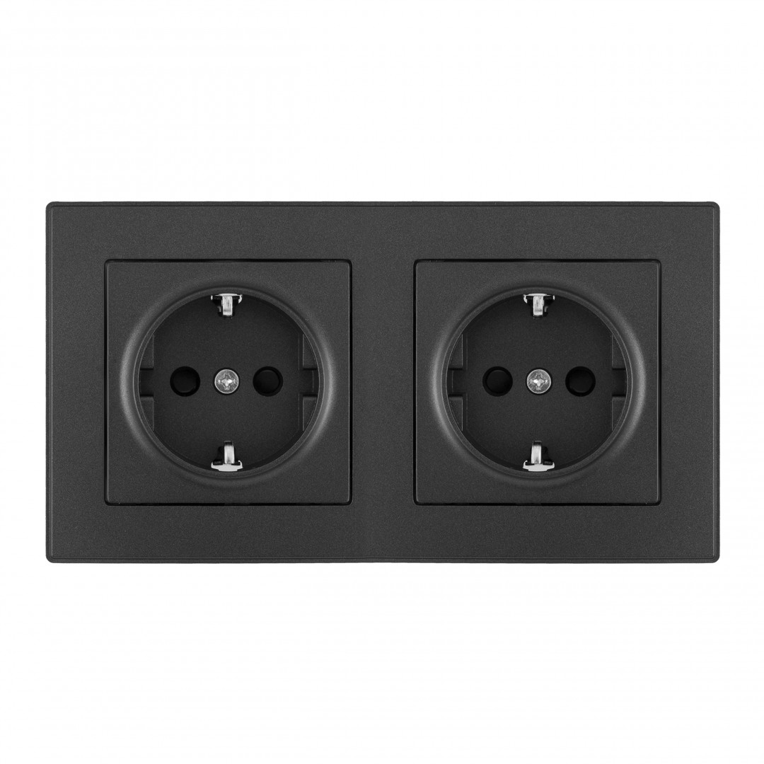 Розетка двойная (двухпостовая) с/з и шторками Arte Milano SET06-2-40-1x2 black