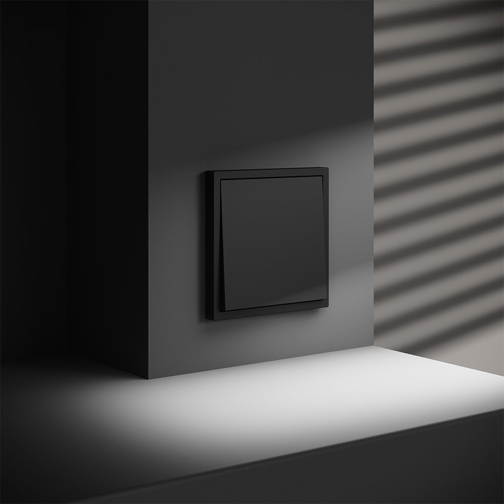 Перекрестный переключатель одноклавишный Voltum S70 VLS010508 (черный матовый)