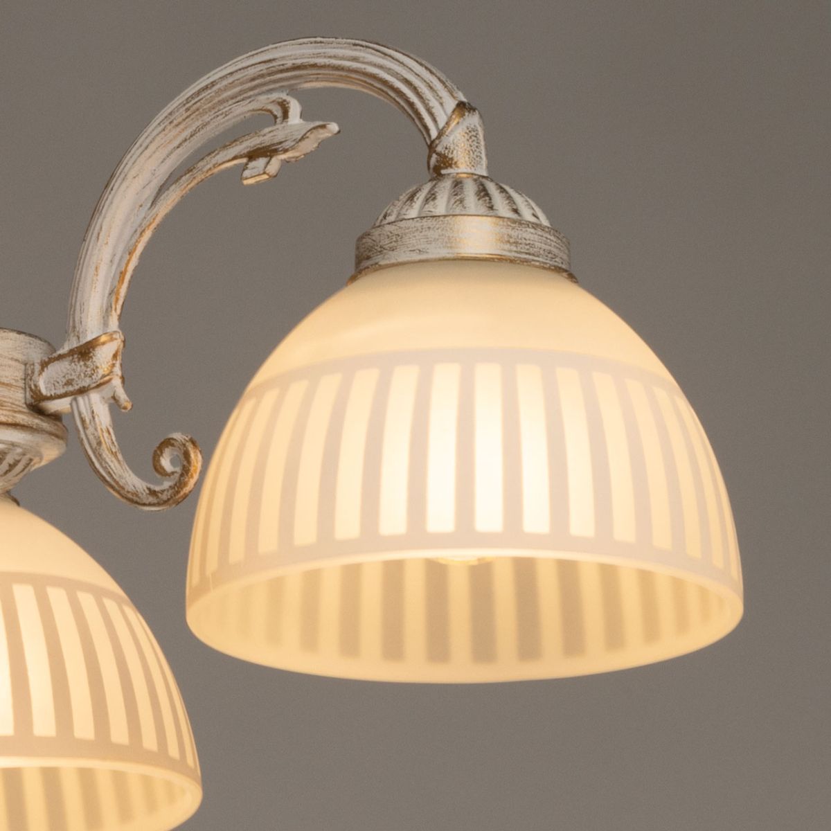 Люстра на штанге De Markt City Ариадна 105012205