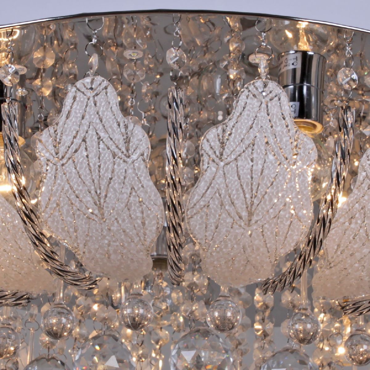 Потолочная люстра Reluce 55820-0.3-08