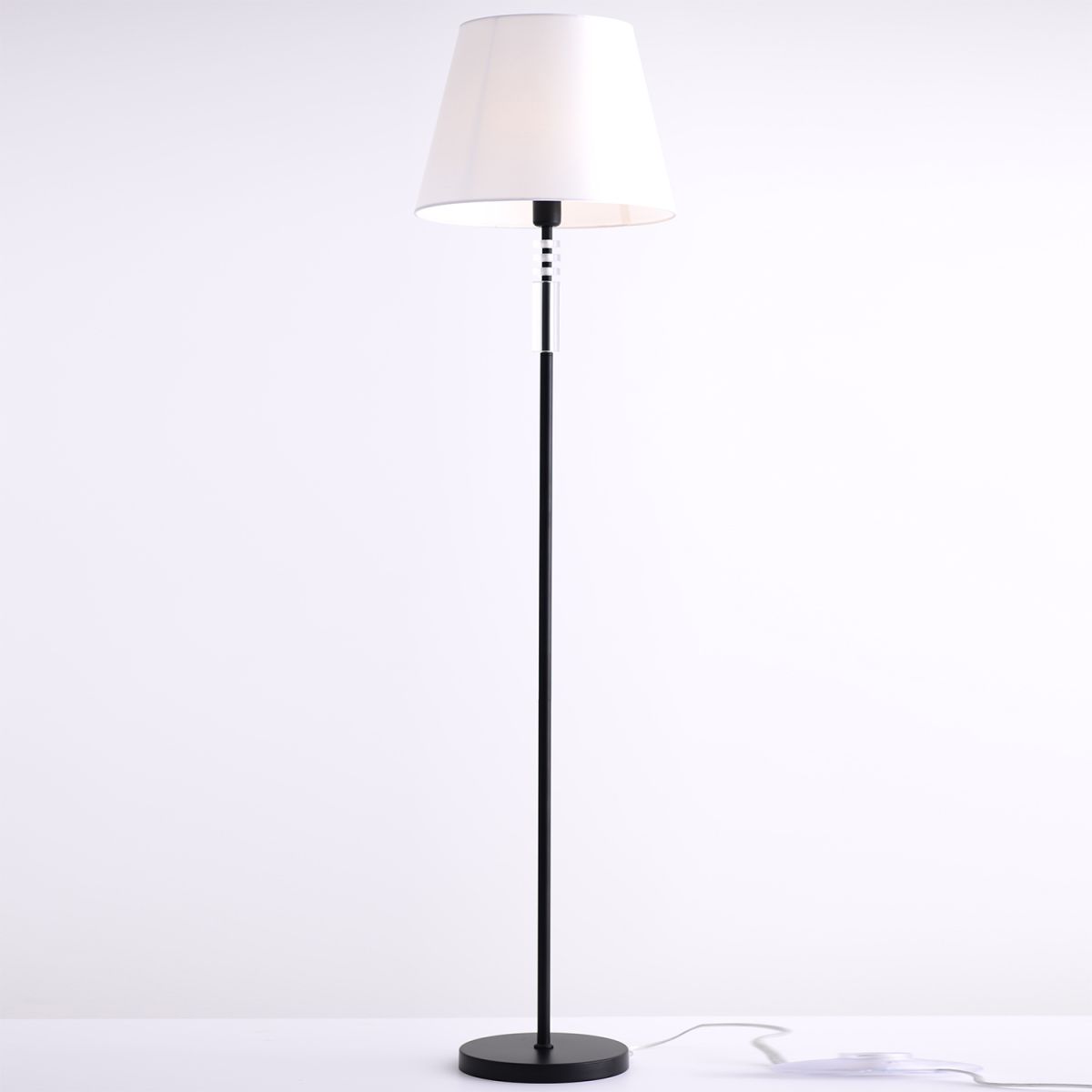 Торшеры Illumico IL2218-1FLS-24 HIGHBALL