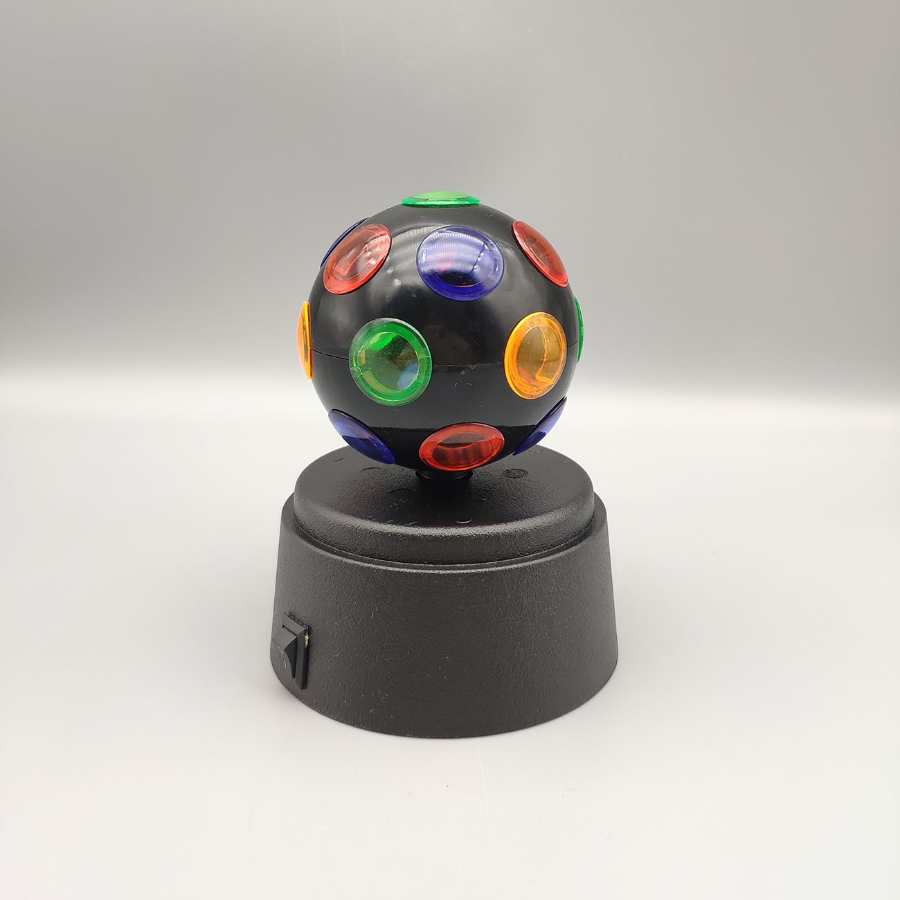 Настольная лампа Escada Confetti 690/L LED Настольная лампа Escada Confetti 690/L LED