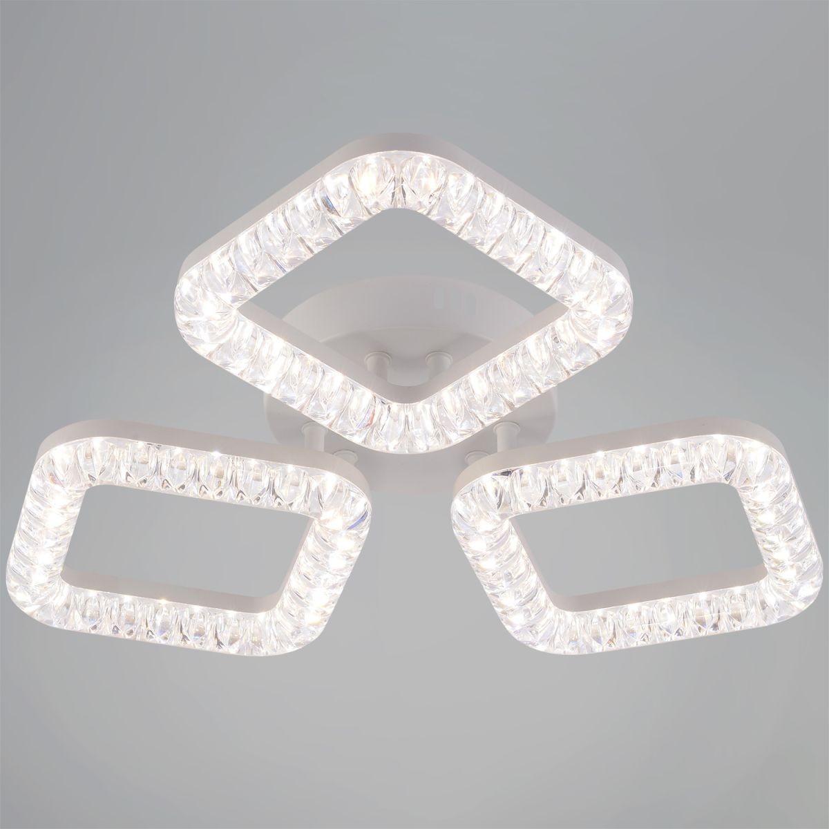 Потолочная люстра Reluce 09848-0.3-03A WH