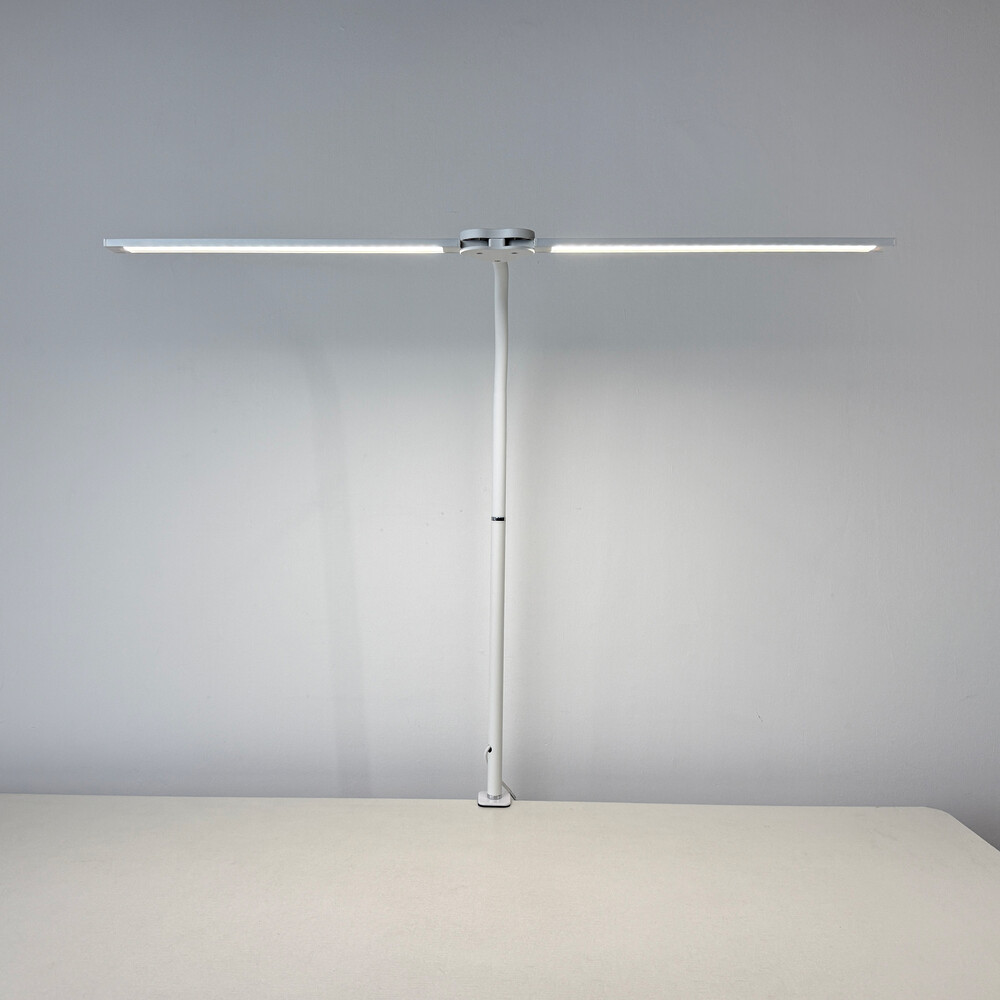 Настольная лампа Arte Lamp Tilt A5127LT-1WH