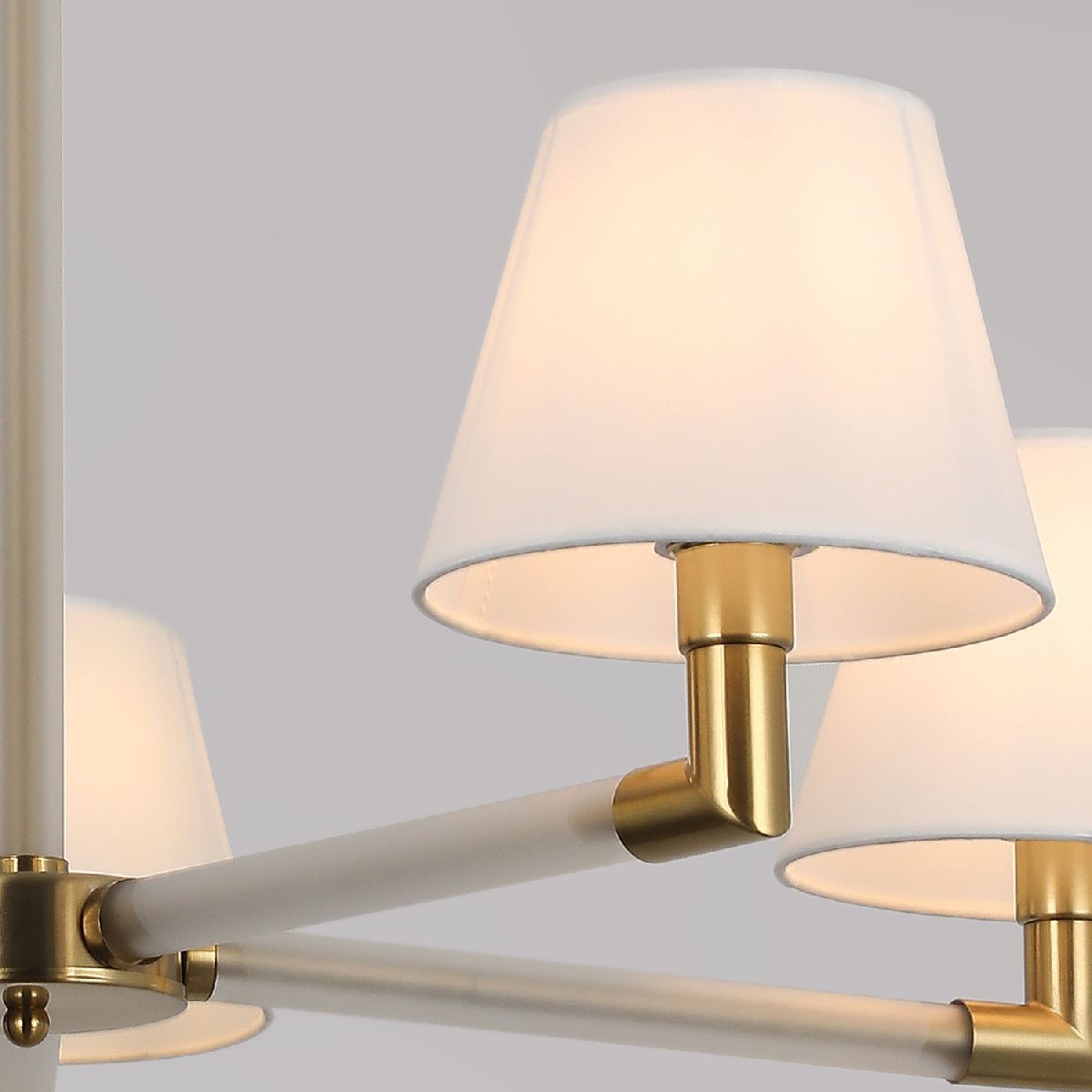 Люстра на штанге Illumico IL0501-5P-79 BRASS Люстра на штанге Illumico IL0501-5P-79 BRASS