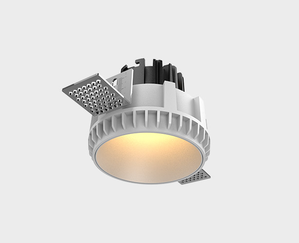 Встраиваемый светильник Italline IT08-8021 white 4000K Встраиваемый светильник Italline IT08-8021 white 4000K