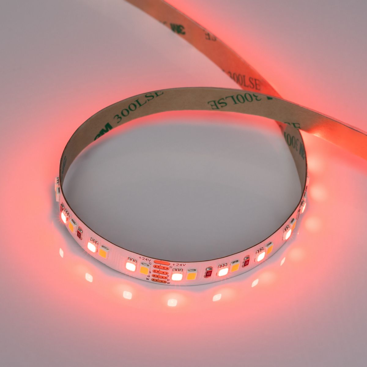 Светодиодная лента Arlight RT-A168-10mm 24V RGBW-Warm (20 W/m, IP20, 5m) (высок.эфф.150 лм/Вт) 056879 Светодиодная лента Arlight RT-A168-10mm 24V RGBW-Warm (20 W/m, IP20, 5m) (высок.эфф.150 лм/Вт) 056879