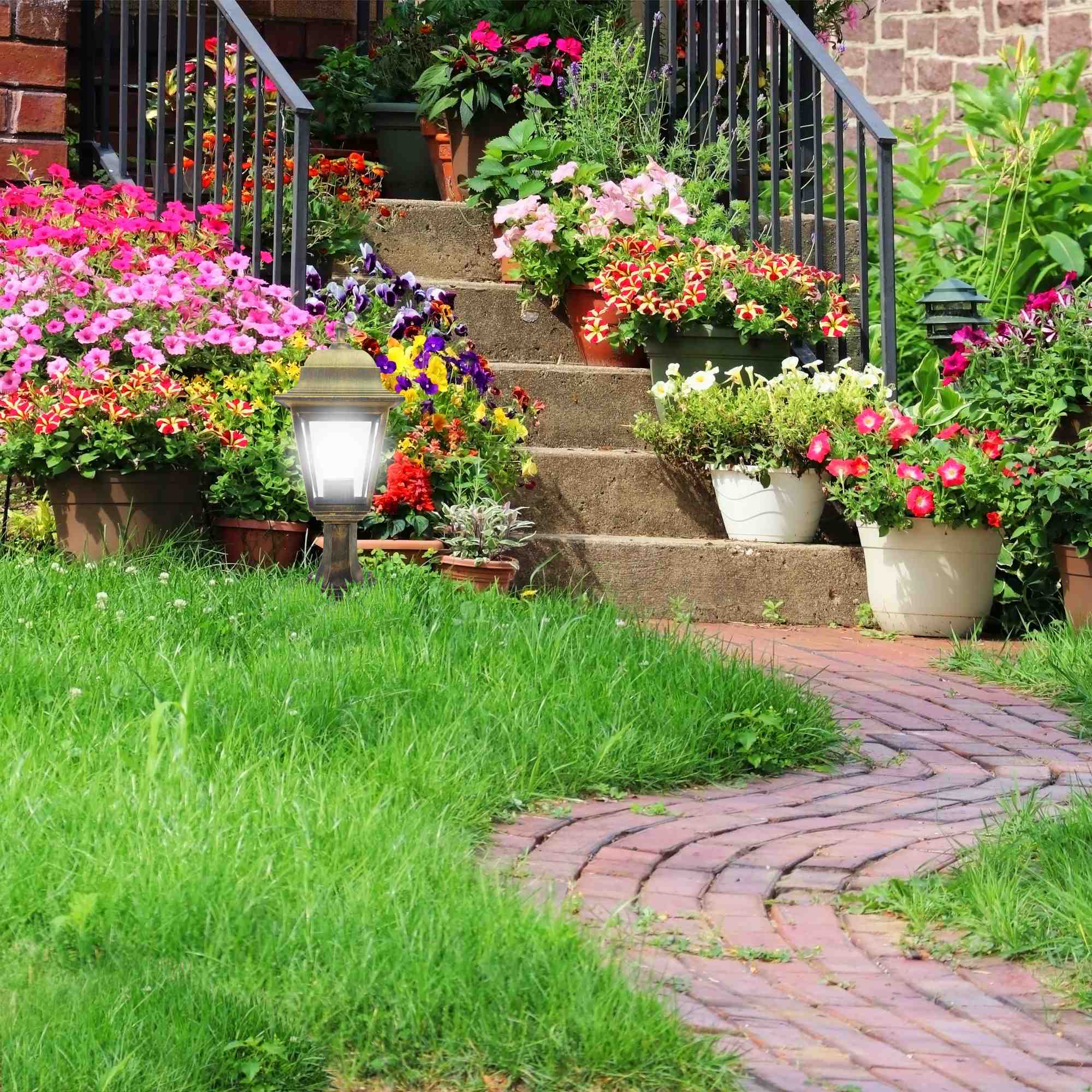 Уличный светильник Apeyron Оскар 11-12БР