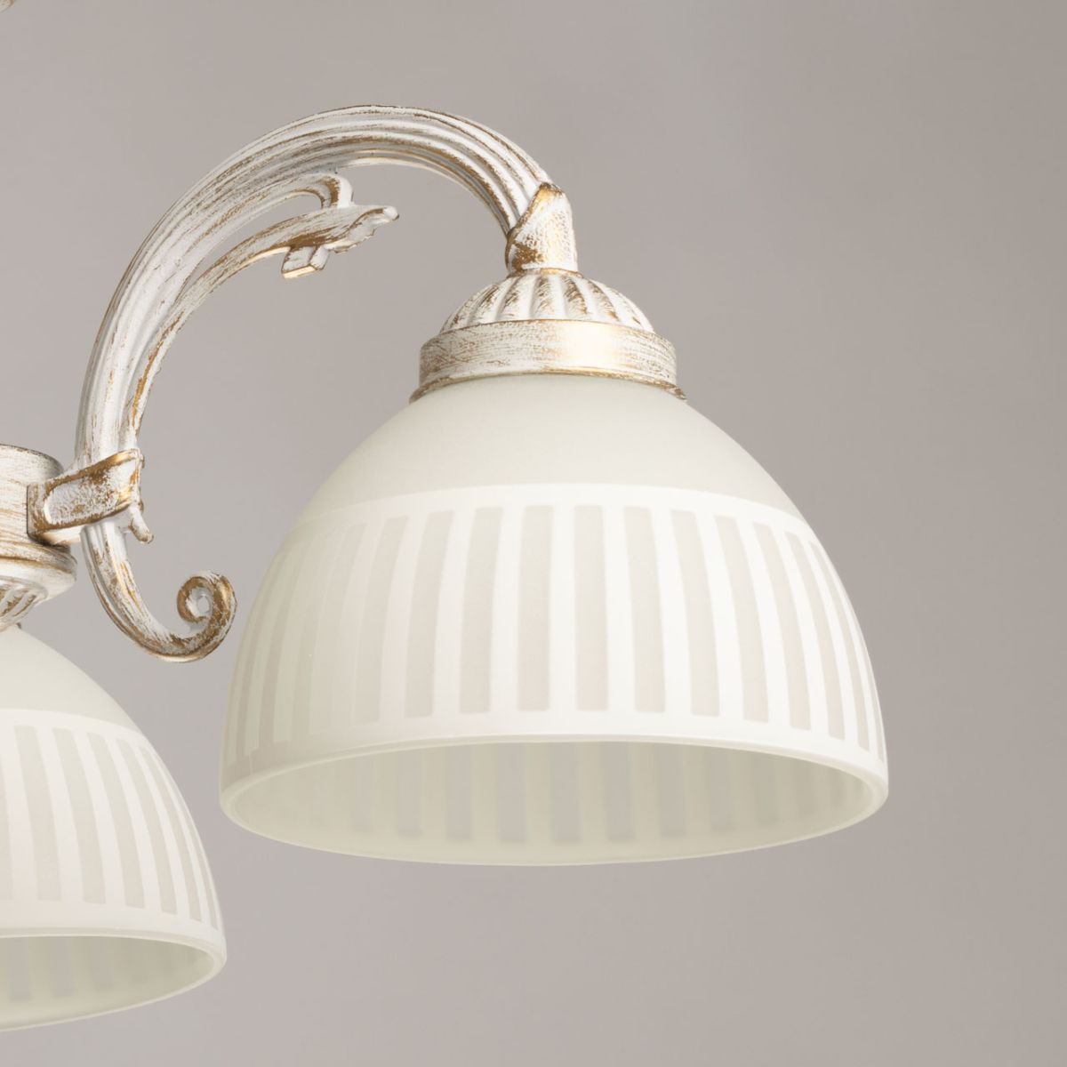 Люстра на штанге De Markt City Ариадна 105012205