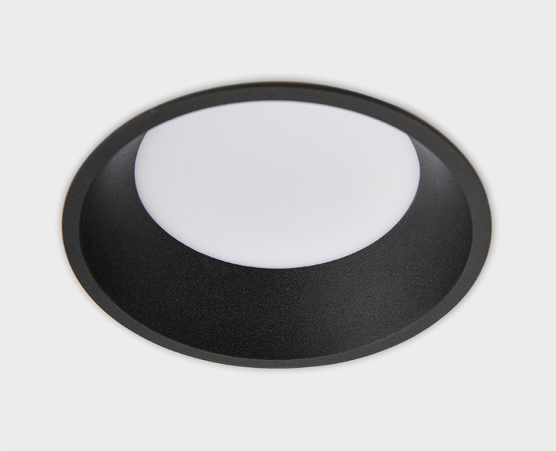 Встраиваемый светильник Italline IT06-6013 black 3000K Встраиваемый светильник Italline IT06-6013 black 3000K