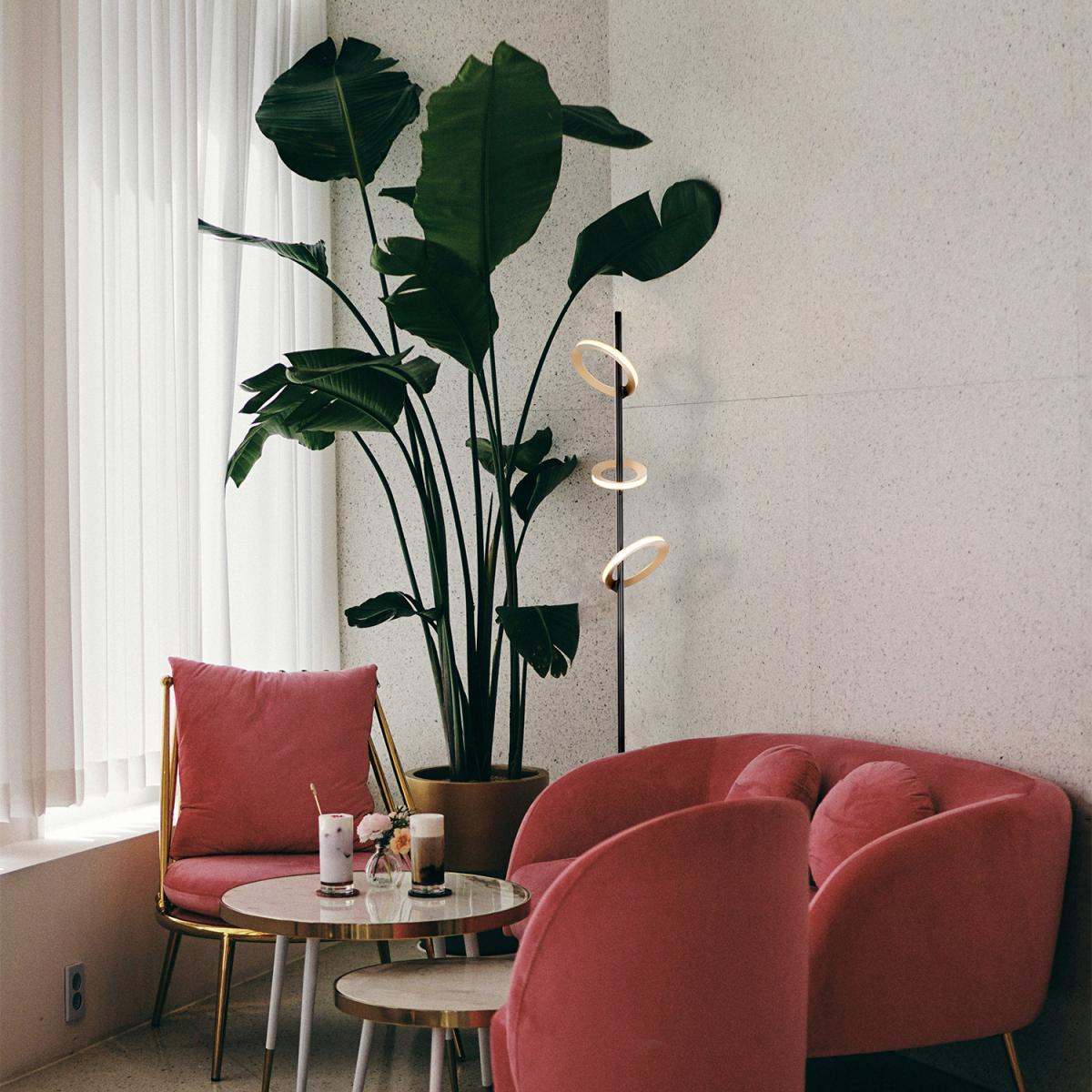 Люстра на штанге Favourite Jongleur 4322-6P