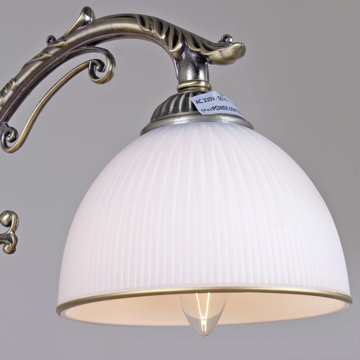 Бра Reluce 19018-0.2-01