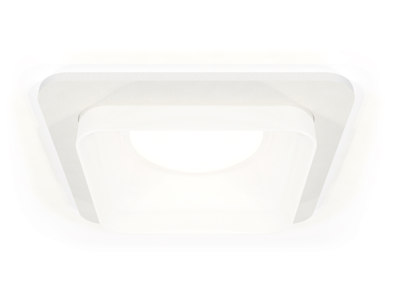 Встраиваемый светильник Ambrella Light Techno XC7901013 (C7901, N7755) Встраиваемый светильник Ambrella Light Techno XC7901013 (C7901, N7755)