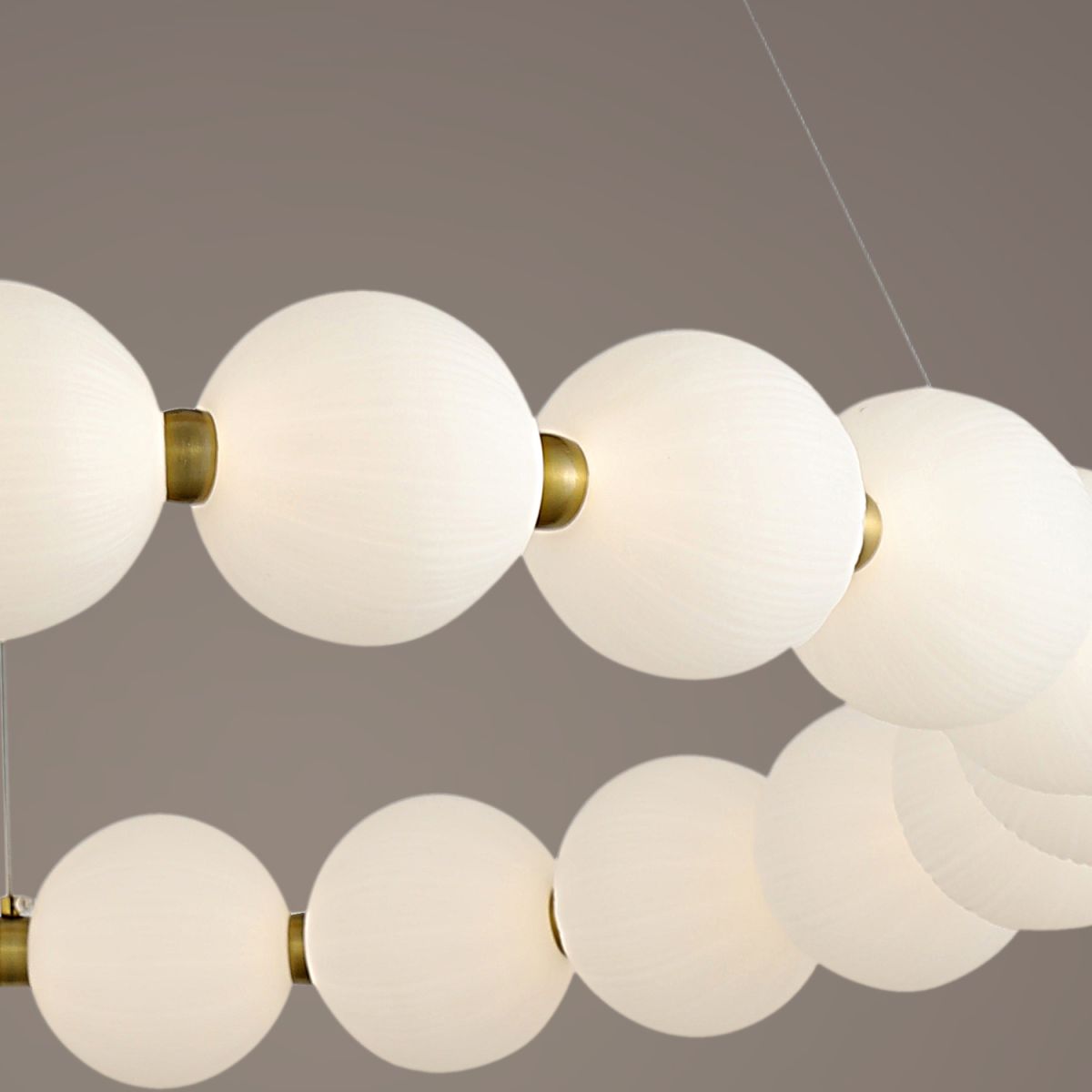 Подвесная люстра Reluce 31330-0.4-800