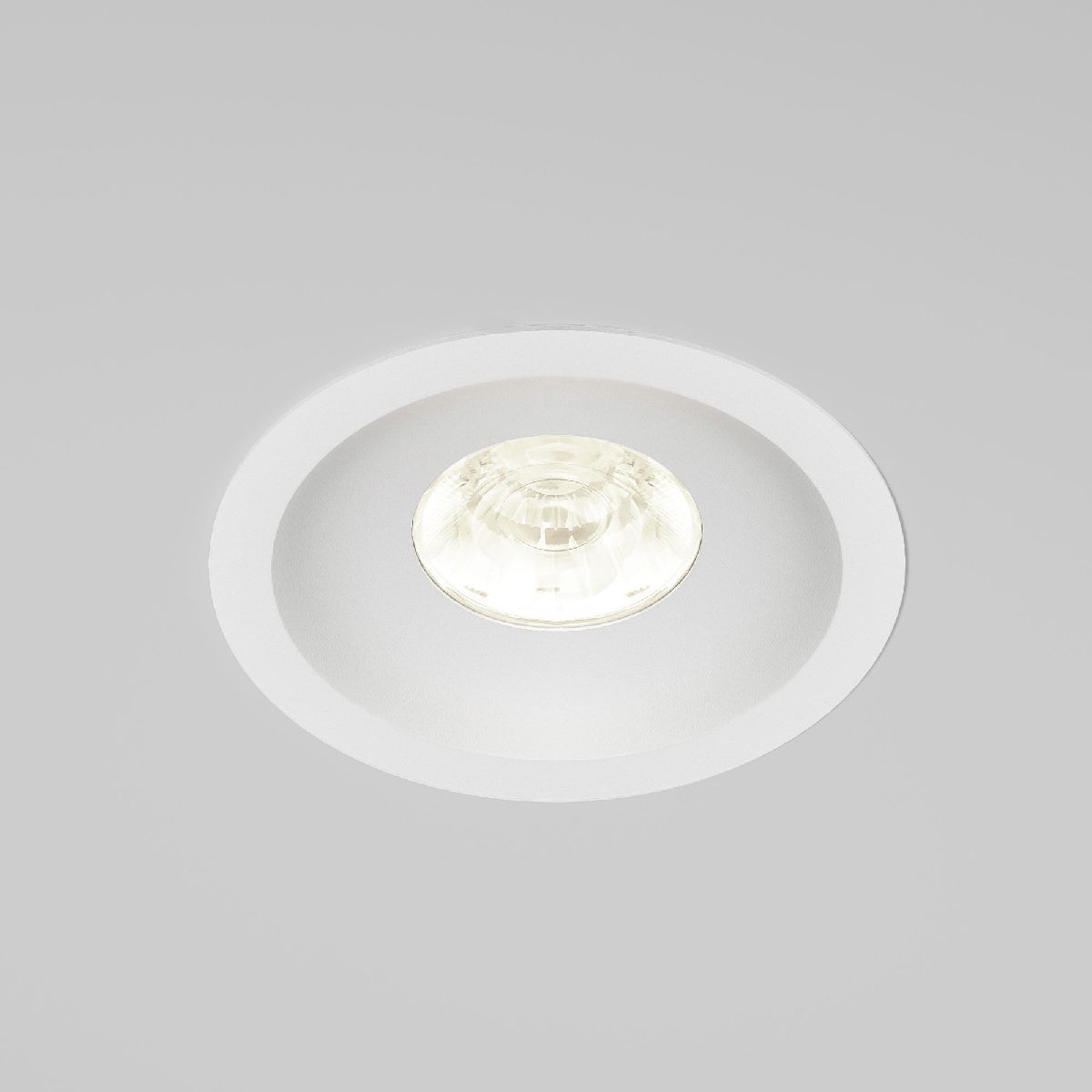 Встраиваемый светильник Elektrostandard Combi 25067/LED 4690389211560 a069005 Встраиваемый светильник Elektrostandard Combi 25067/LED 4690389211560 a069005