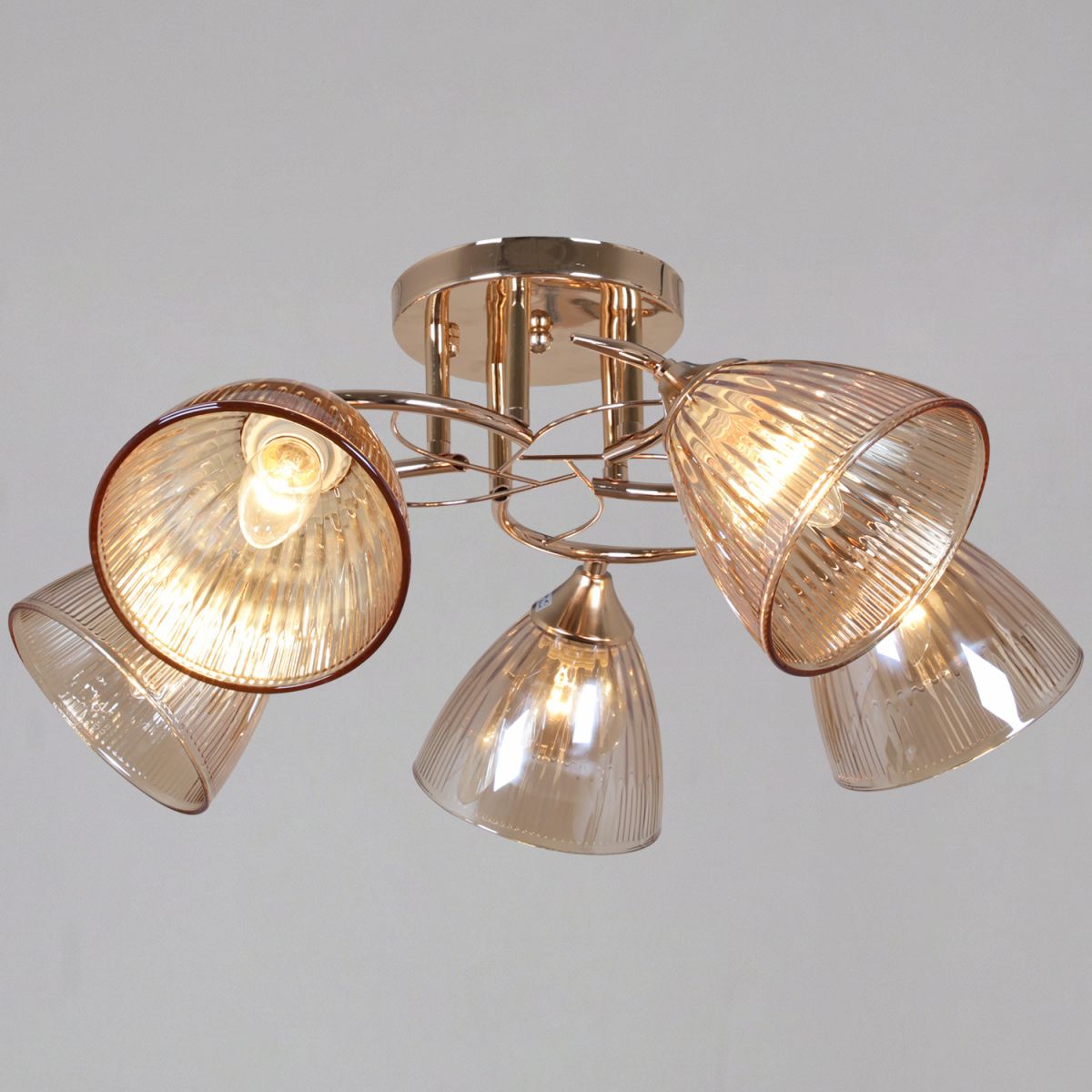 Потолочная люстра Reluce 02560-0.3-05 FG