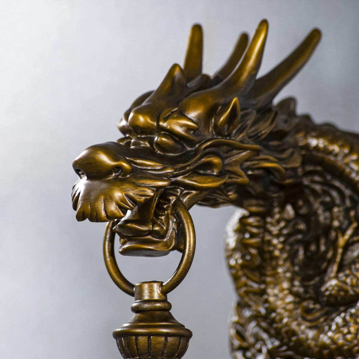 Уличный настенный светильник Favourite Dragon 1716-1W