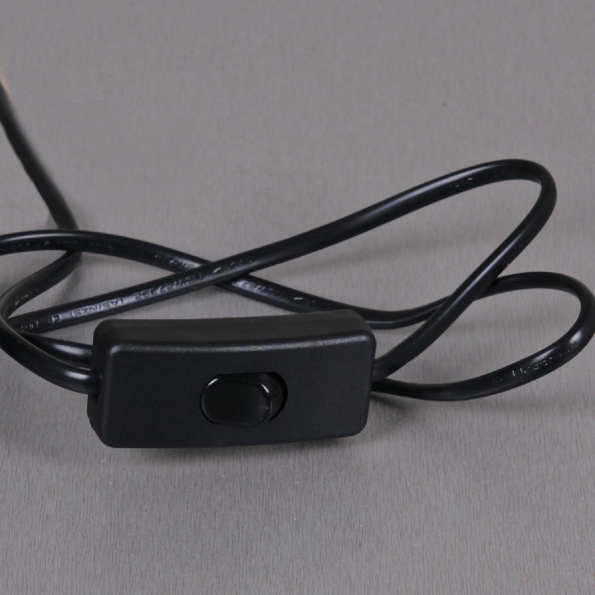 Настольная лампа Reluce 98570-0.7-01 WT