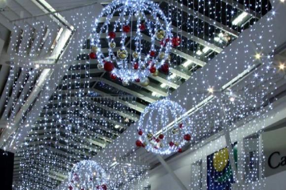 Светодиодная сетка (06733) Uniel 220V белый ULD-N2520-240/DTA White IP20