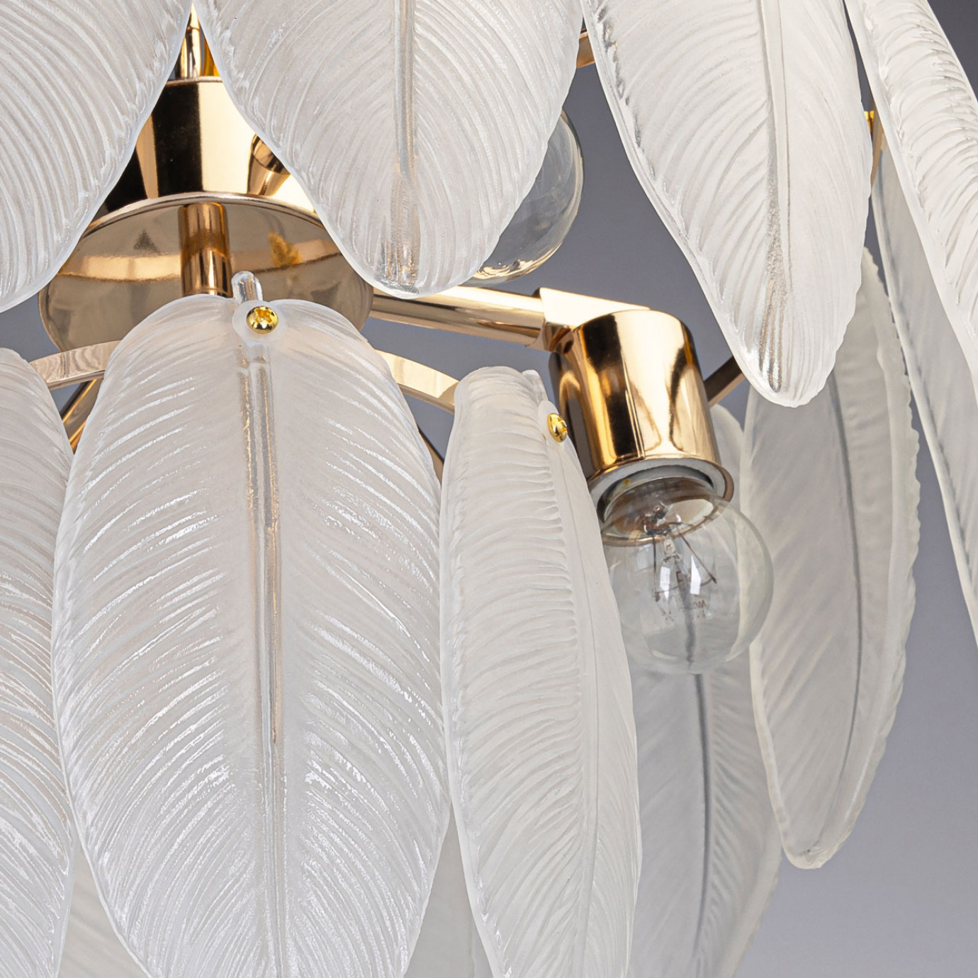 Подвесная люстра De Markt Бриз 111016704