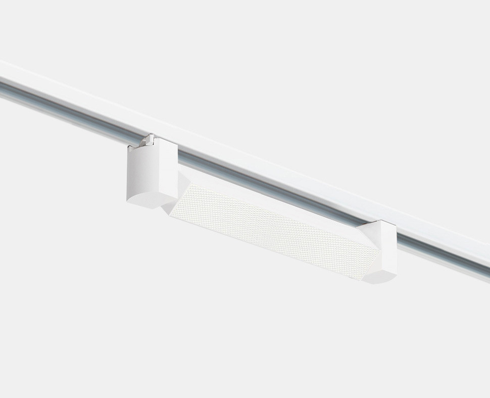 Трековый однофазный светильник Italline IT08-8029 white 3000K Трековый однофазный светильник Italline IT08-8029 white 3000K