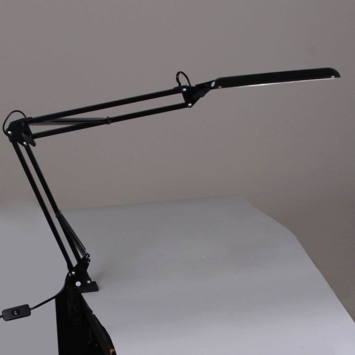 Настольная лампа Reluce 00005-0.7-01HV BK