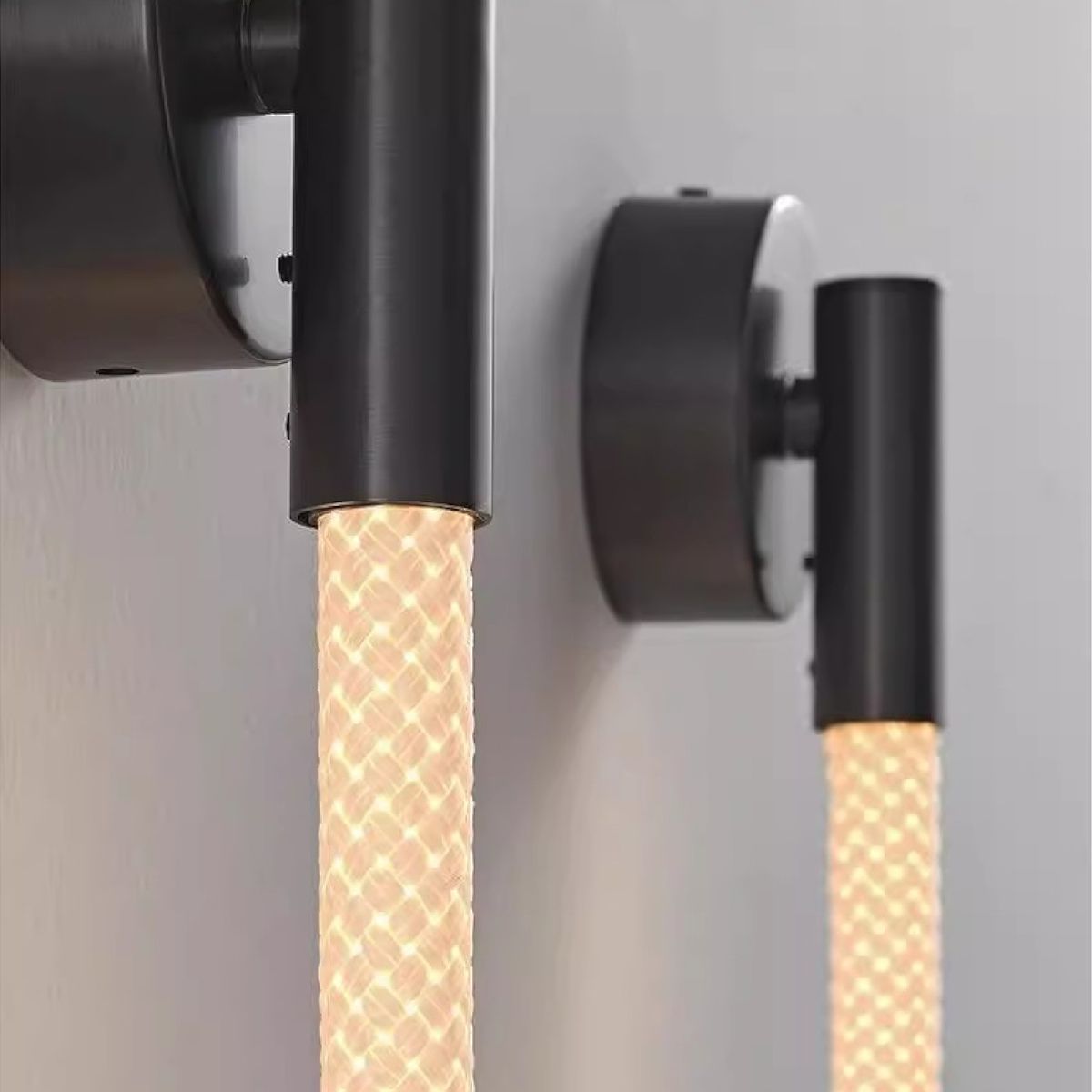 Настенный светильник Lightera Tura LE103W-93BB STAINLESS