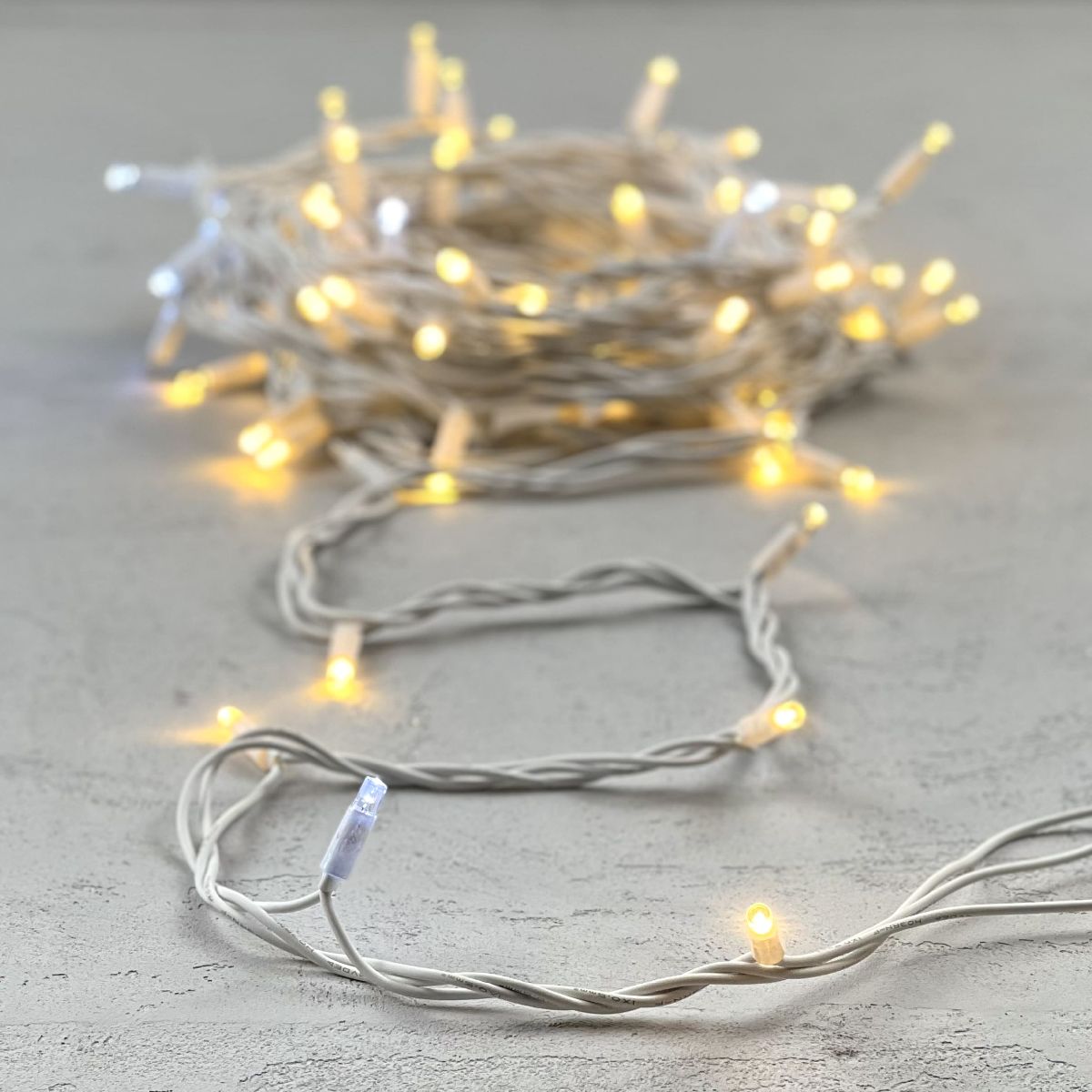 Гирлянда Нить Laitcom (LTC) LL75BLW-8-2WW