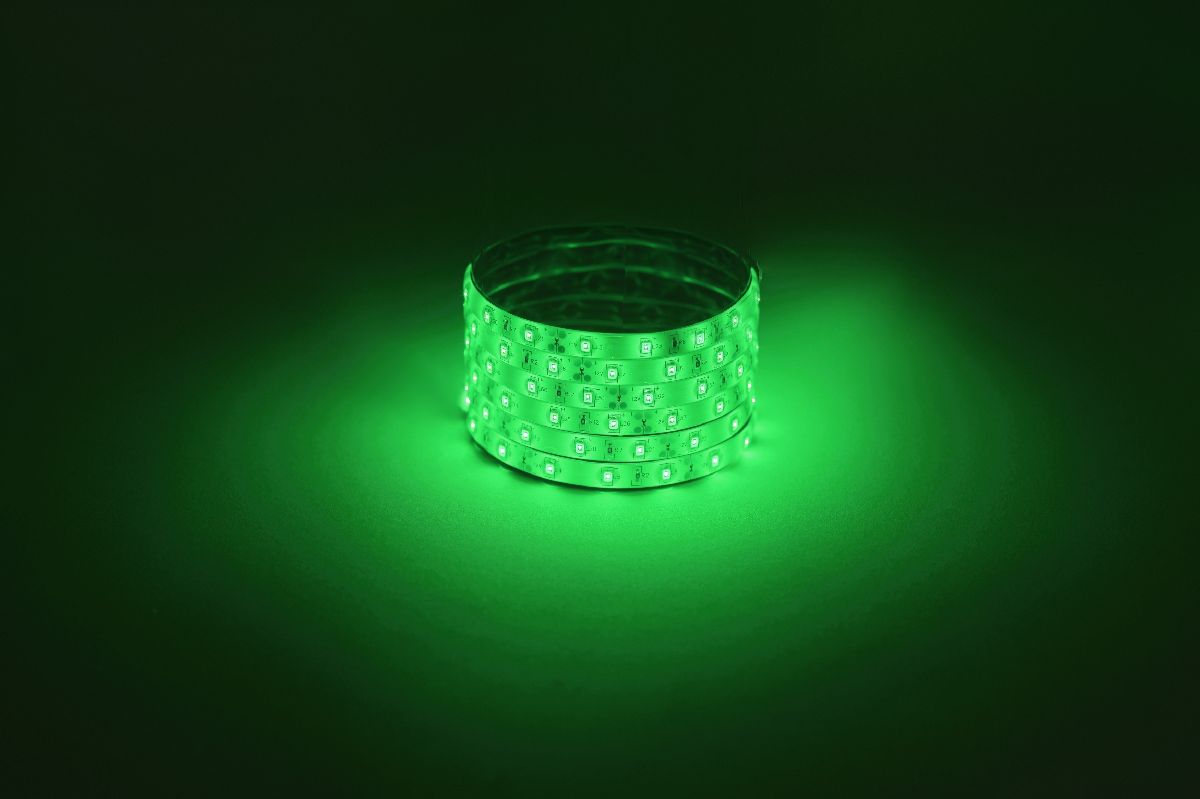 Светодиодная лента Эра 12В 2835 4,8Вт/м зеленый 5м IP65 LS2835-4,8-60-12-G-IP65-1 year-5m Б0059898 Светодиодная лента Эра 12В 2835 4,8Вт/м зеленый 5м IP65 LS2835-4,8-60-12-G-IP65-1 year-5m Б0059898