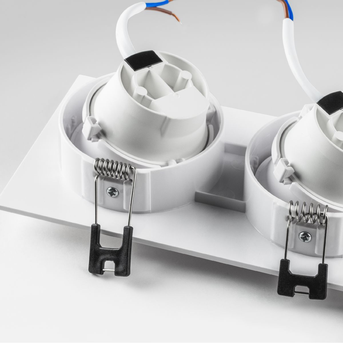 Рамка для светильника Lightstar Singo 012626 Рамка для светильника Lightstar Singo 012626