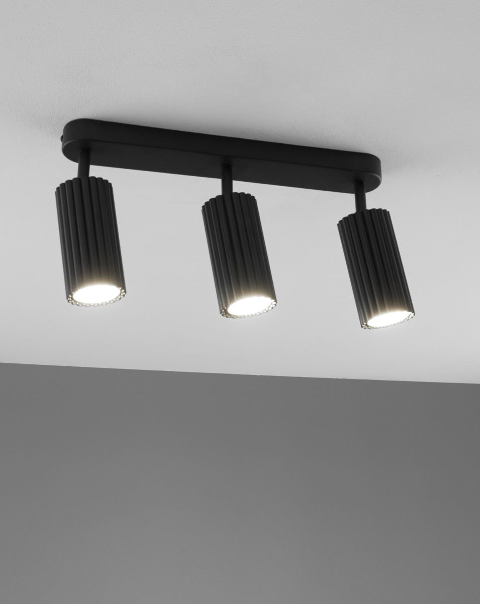 Спот Moderli Cora V11775-3C