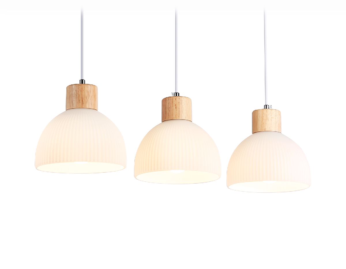Подвесной светильник Ambrella Light Traditional TR83135 Подвесной светильник Ambrella Light Traditional TR83135