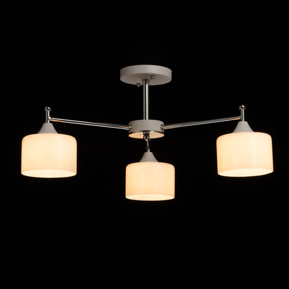 Люстра на штанге De Markt City Тетро 118010603