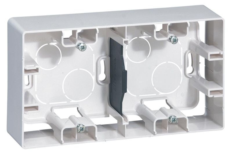 Коробка для накладного монтажа 2-постовая Legrand Etika белая 672530