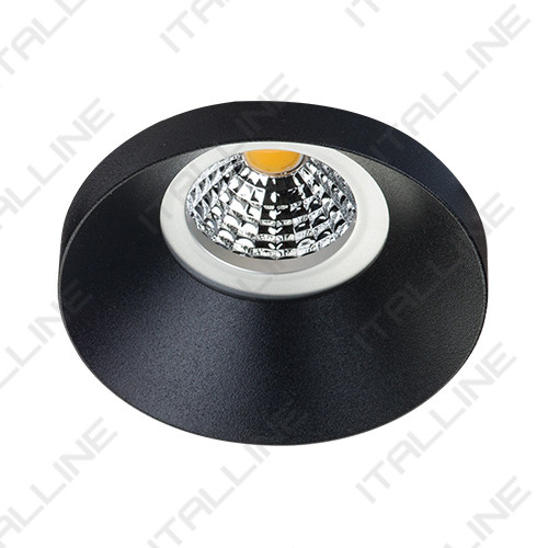Встраиваемый светильник ITALLINE SP SOLO black Встраиваемый светильник ITALLINE SP SOLO black