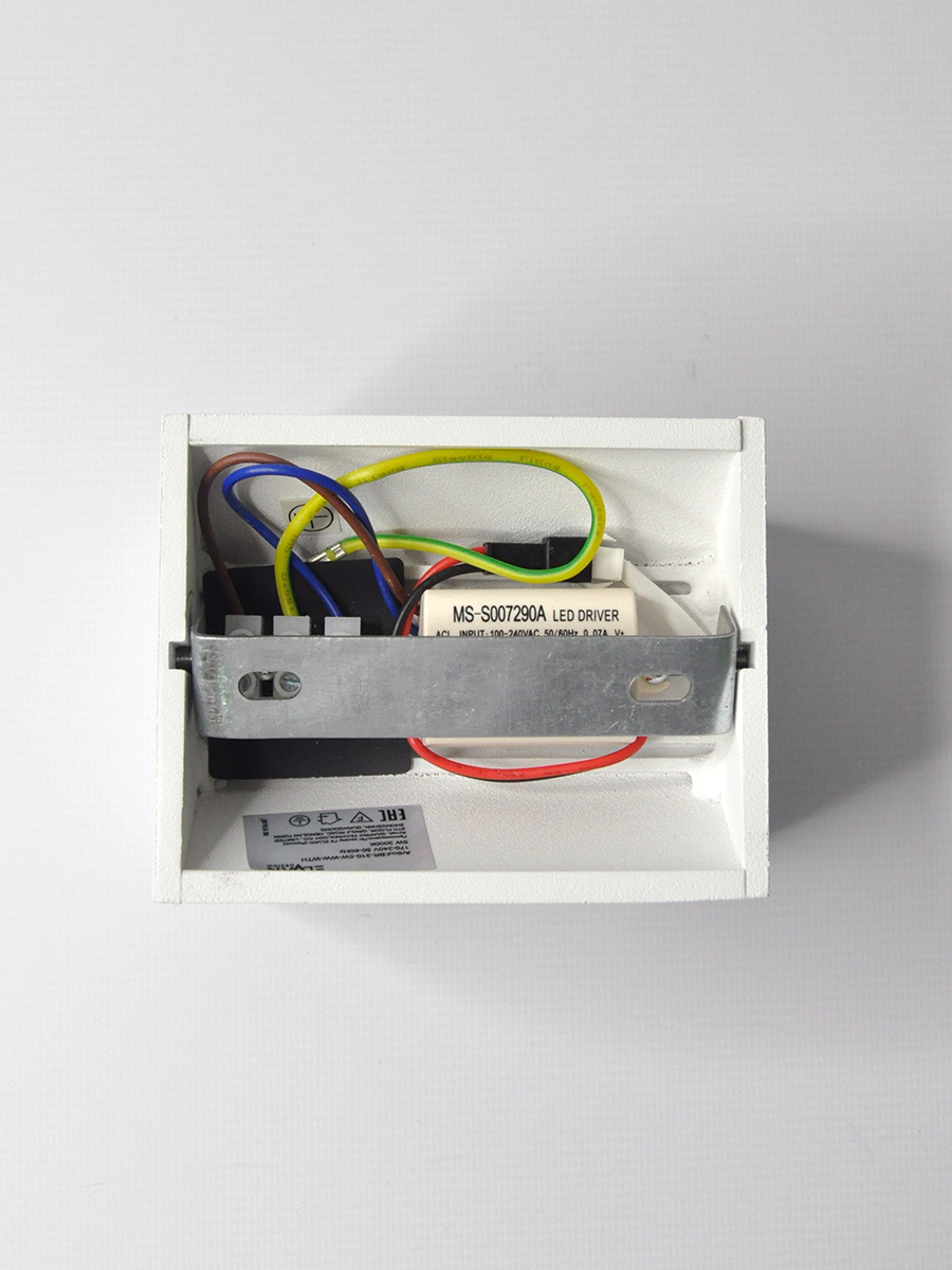 Настенный светильник Elvan BR-310-5W-WW-WTH