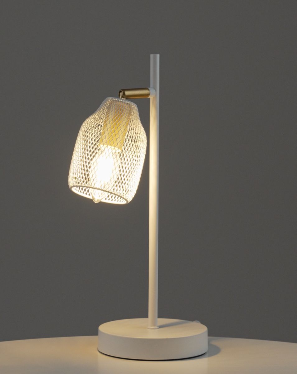 Настольная лампа Moderli Adalina V11835-1T