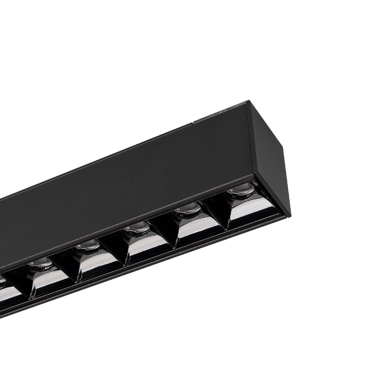 Трековый магнитный светильник Arlight MAG-LASER-45-L480-18W Day4000 (BK, 15 deg, 24V, DALI) 046542 Трековый магнитный светильник Arlight MAG-LASER-45-L480-18W Day4000 (BK, 15 deg, 24V, DALI) 046542